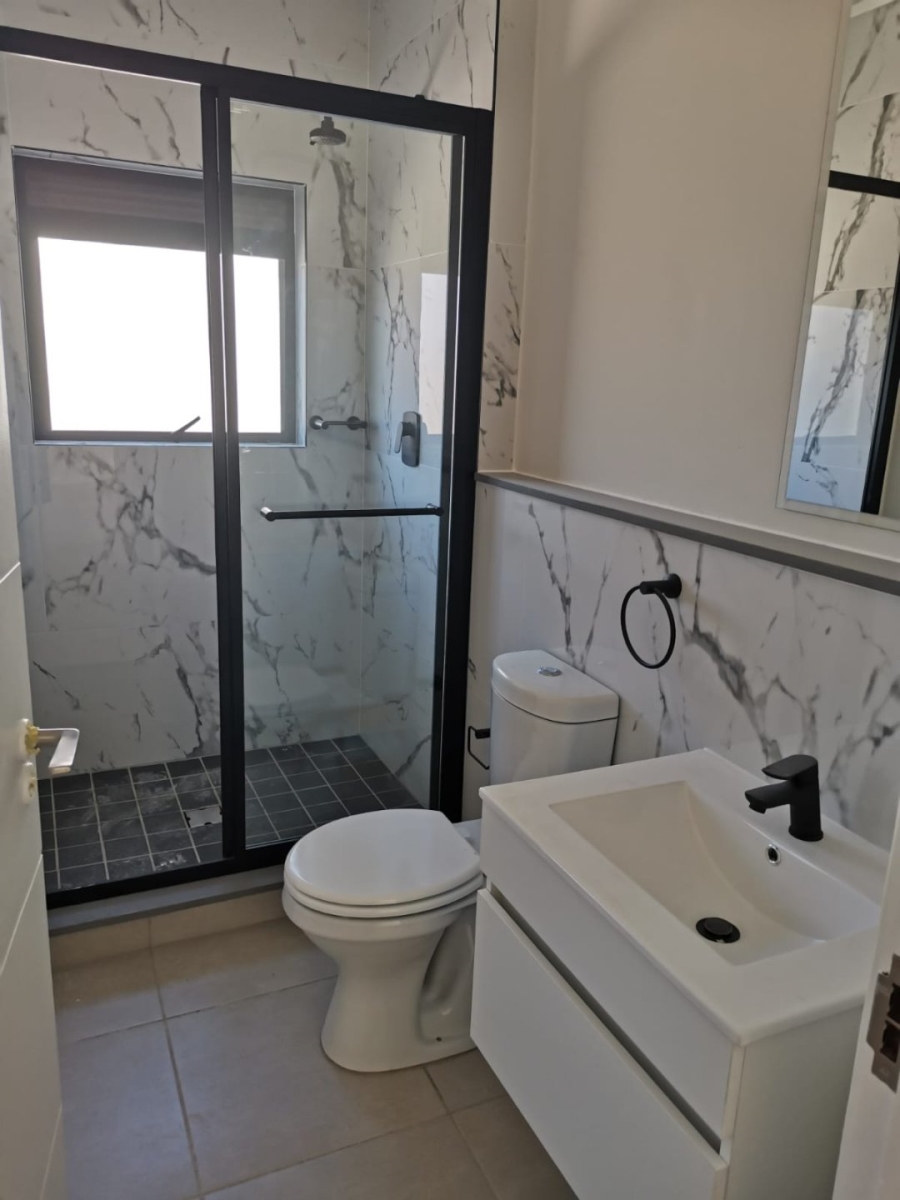 2 Bedroom Property for Sale in Sandown Western Cape